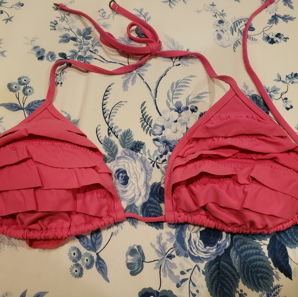 Gilly Hicks ruffle bikini top